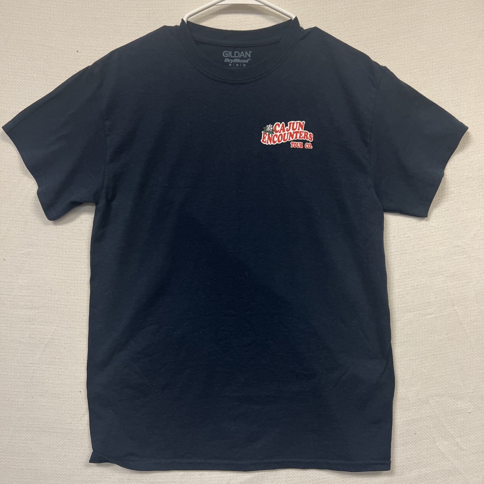 Gildan Size M Multicolor Shirt