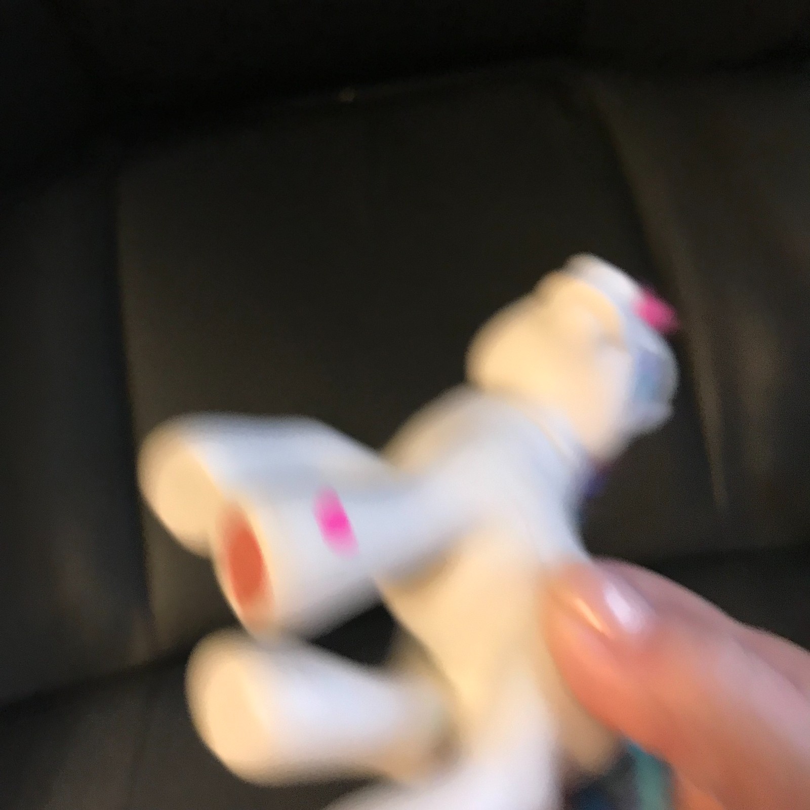 My Little White Pony with Multi-Colored Mane – A gr o5