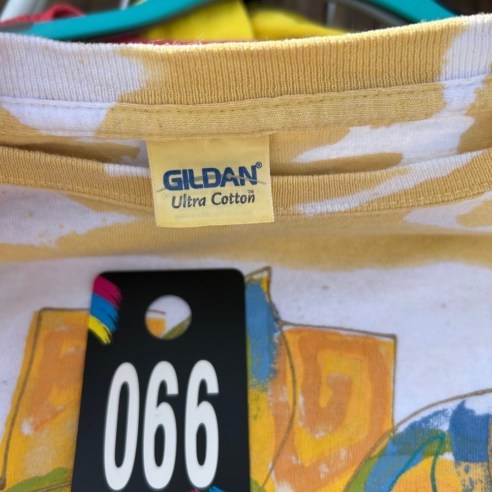 Vintage Style Graphic T-Shirt Yellow Fish Abstract Oversized Gildan 2XL gallery