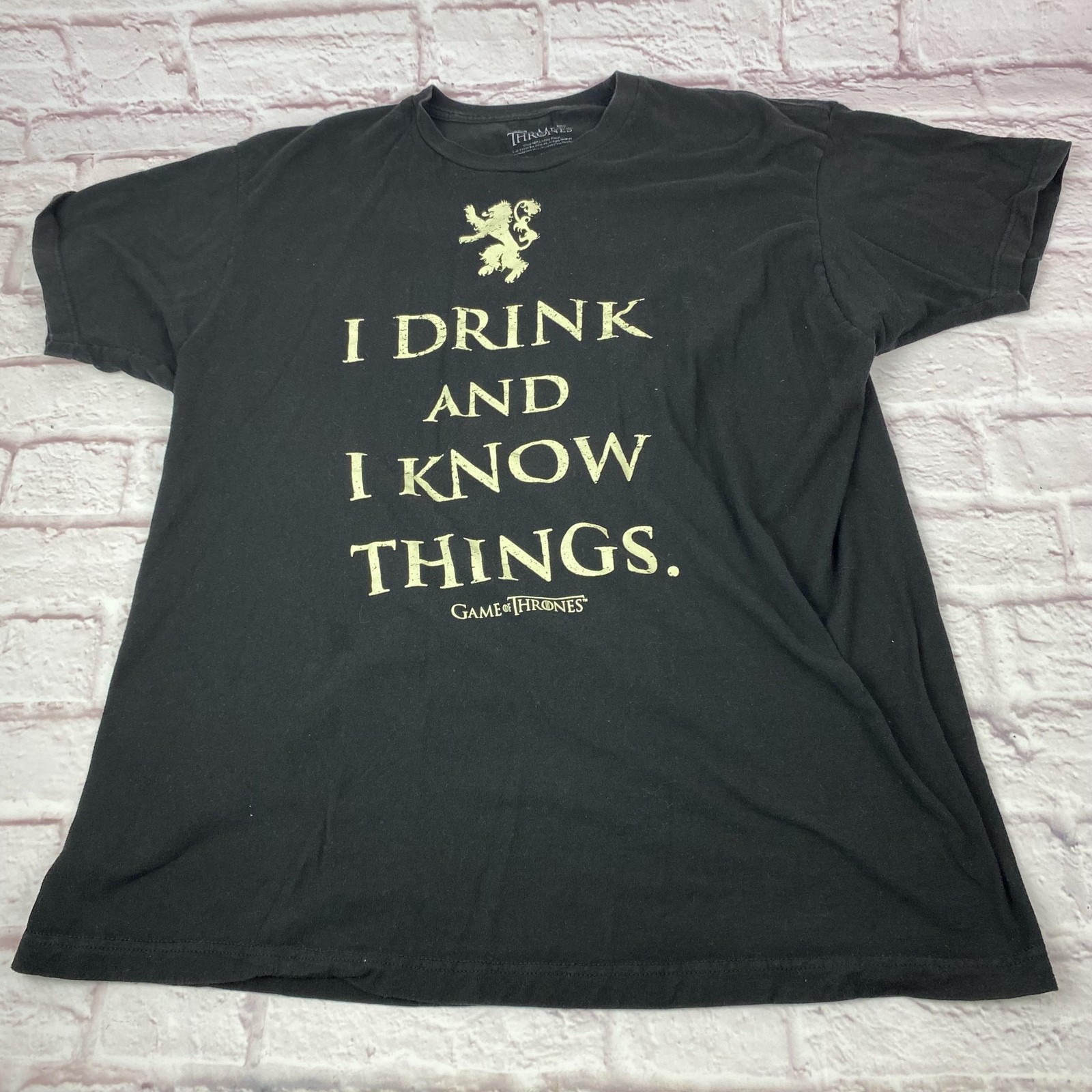Game of Thrones Shirt Mens XL Black I Drink And I Know Things Graphic Tee Quote