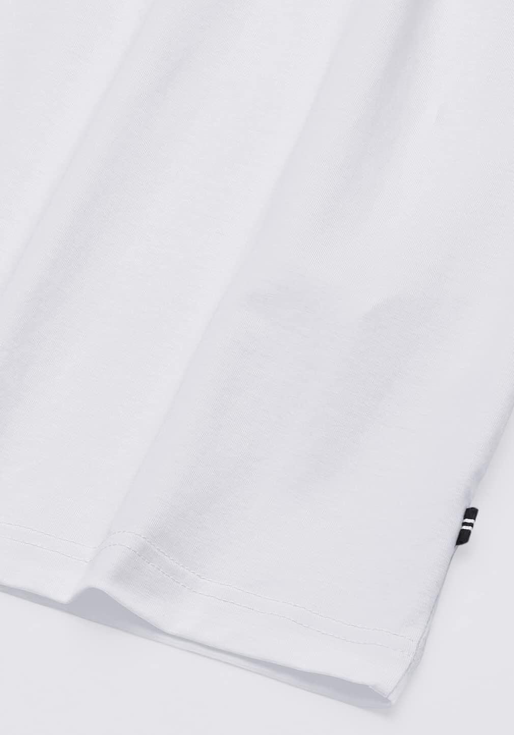 Men's Pocket T-Shirt Casual Crew Neck Short Sleeve Solid Tee True to Size Fit gallery