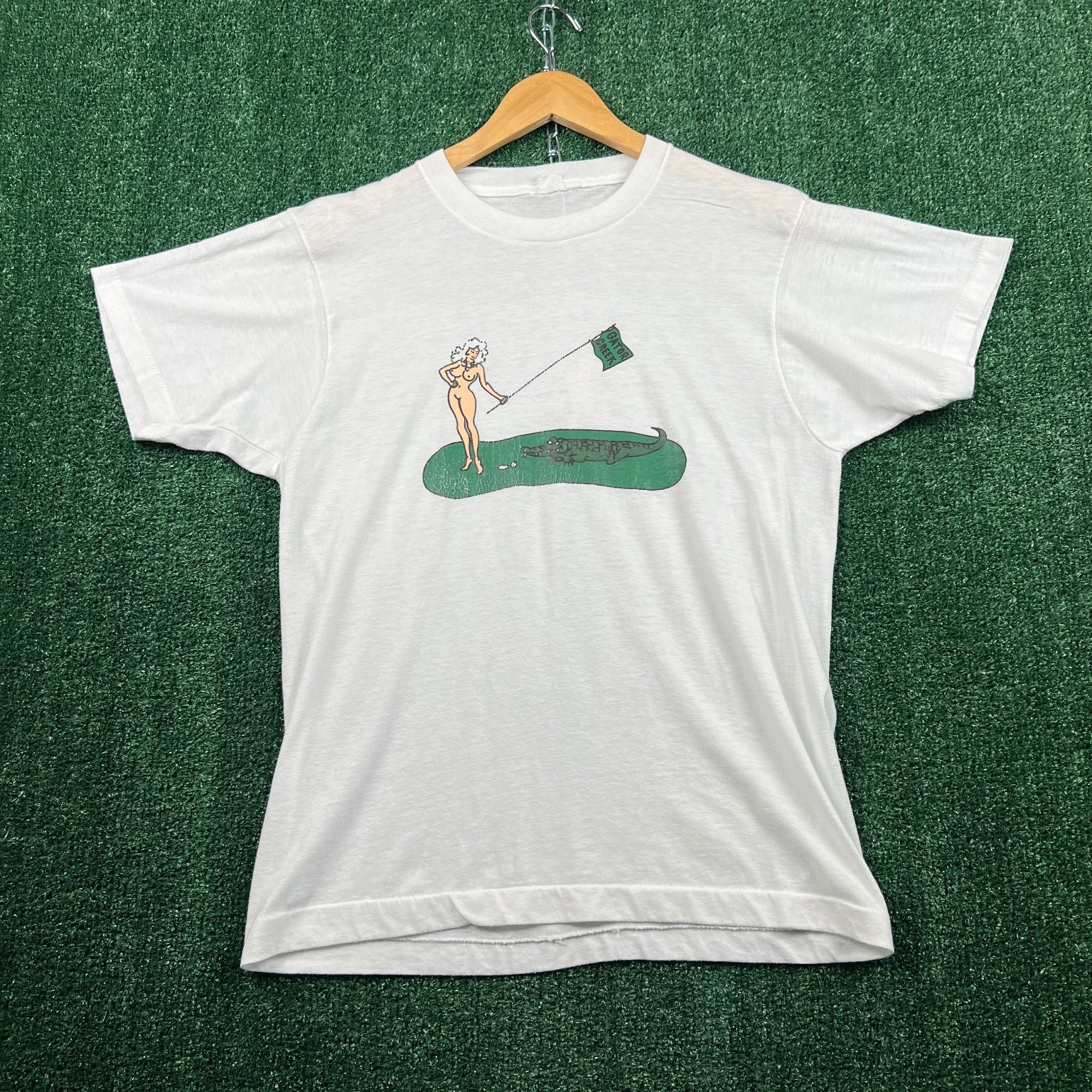 VTG Gator Creek Nude Lady Alligator Golf T Shirt Men’s M White Paper Thin 70s gallery