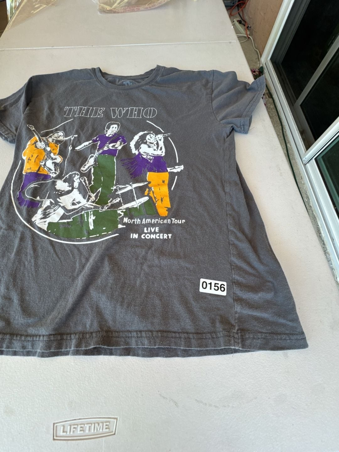 The Who North American Tour Live In Concert Graphic T-Shirt Gray Size XL. gallery
