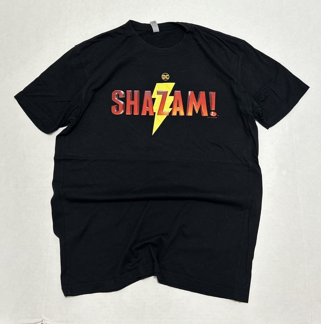Shazam DC Comics Movie Promo Shirt Men’s Large Black Superhero Graphic Tee Rare gallery