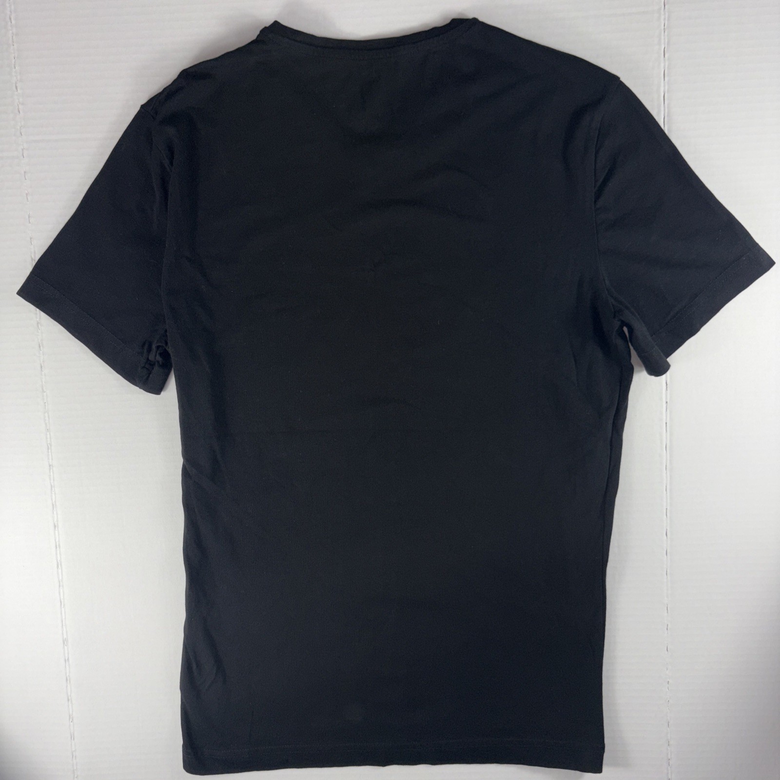 H&M Black V-Neck T-Shirt Men's Medium Regular Fit Short Sleeve New gallery