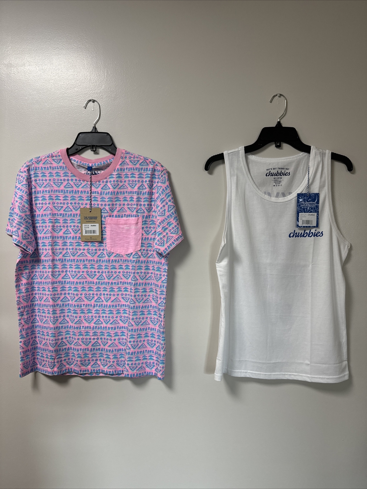 NWT Chubbies 1 T-Shirt And 1 Tank Top Size Small