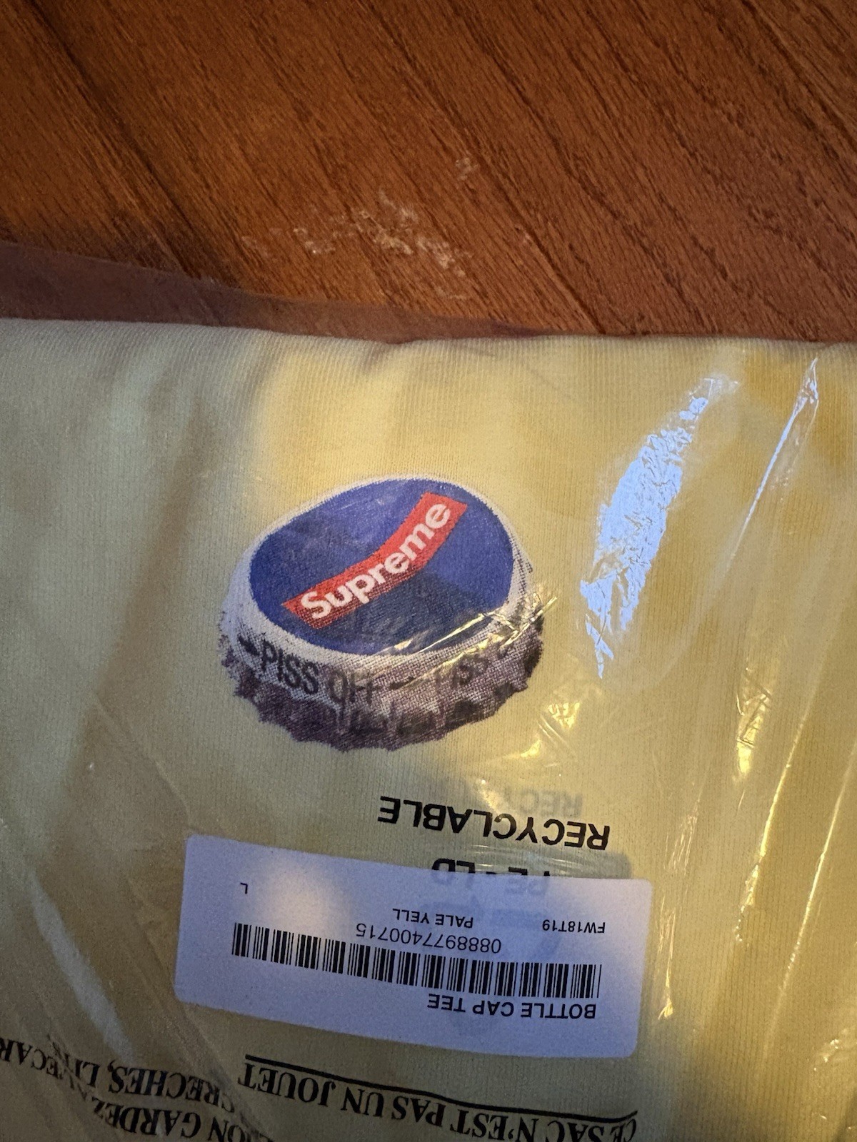 Large – Supreme Bottle Cap Tee Pale Yellow FW18 – NEW IN HAND FREE SHIPPING