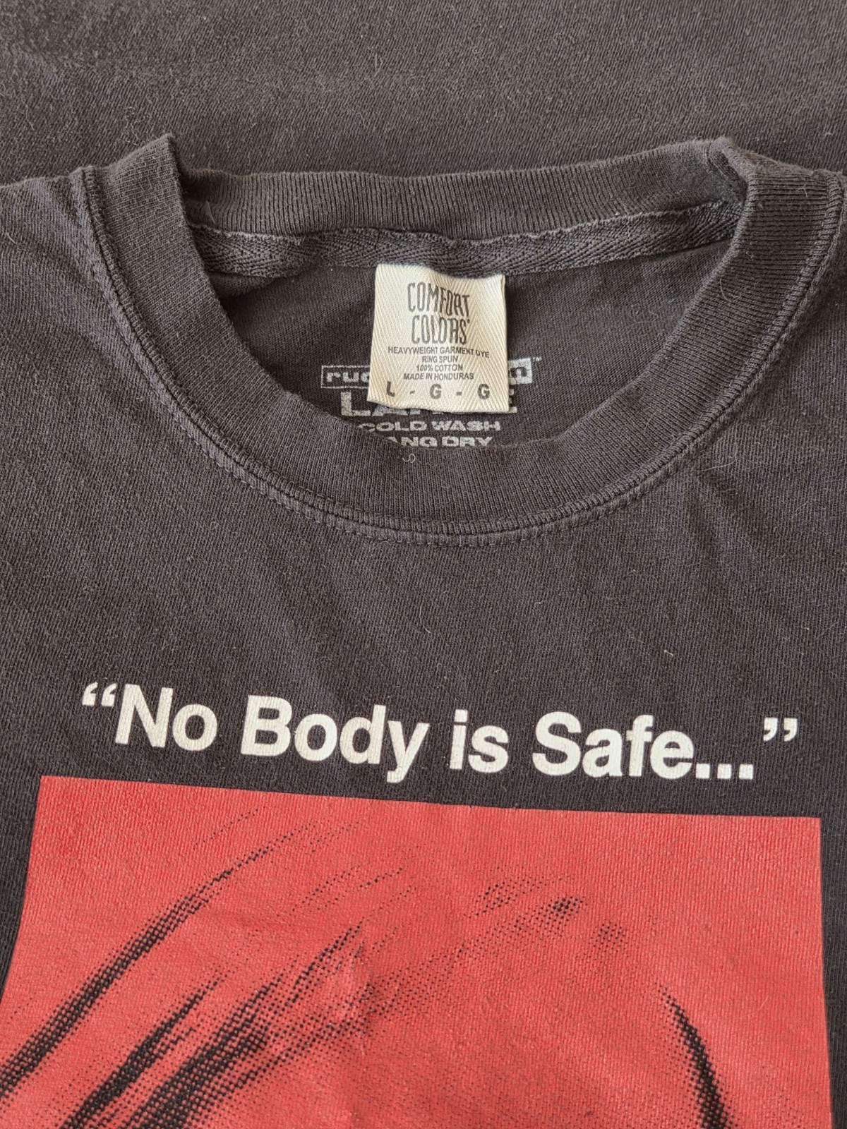 Rucking Fotten Possessor No Body Is Safe T-Shirt Large Black Crewneck EUC gallery