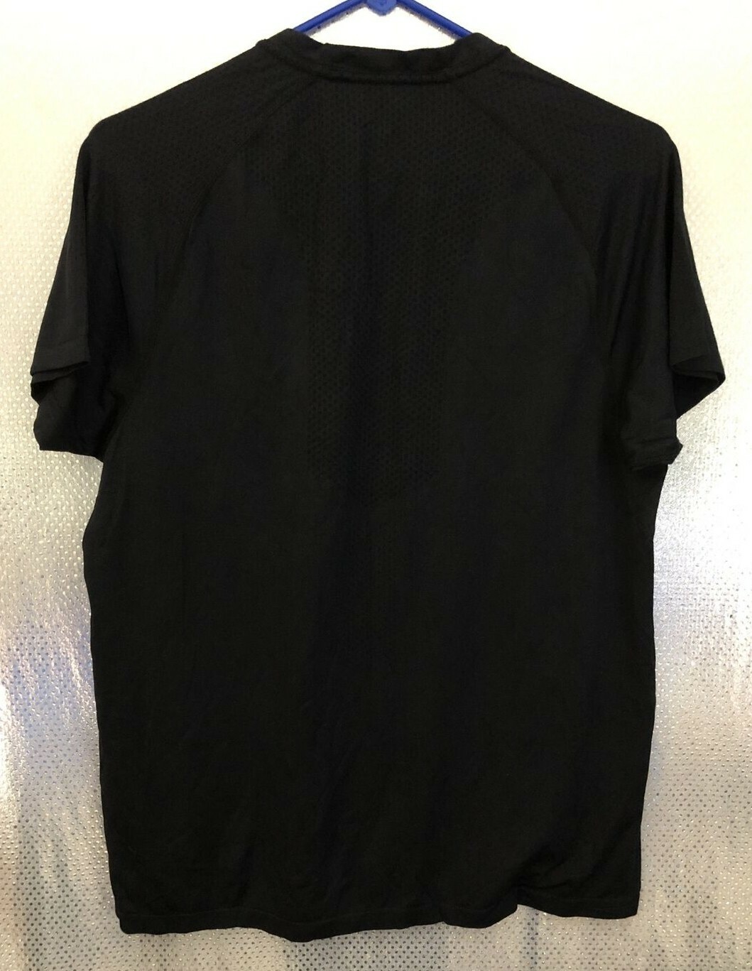 dip Apparel Mens Activewear Sz S Black Nylon Short Sleeve Tee Shirt T-Shirt gallery