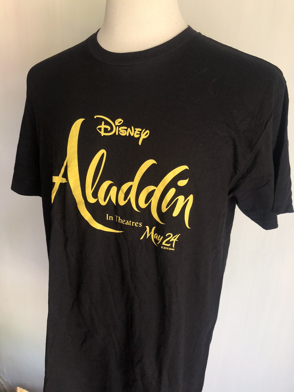DISNEY'S ALADDIN (2019) Official Men's Movie Promo Will Smith T-Shirt Size Large gallery