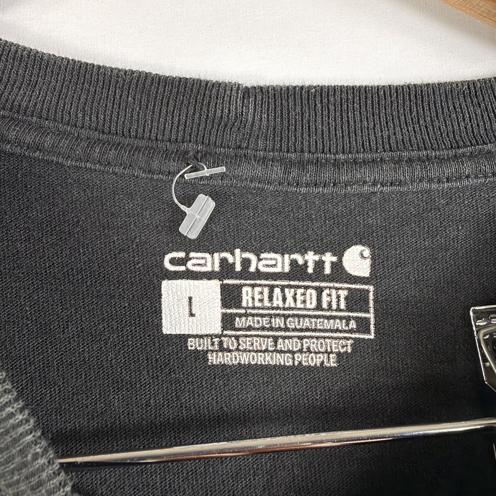 Carhartt T-Shirt Men's L Relaxed Fit Black Short Sleeve Pocket Tee gallery
