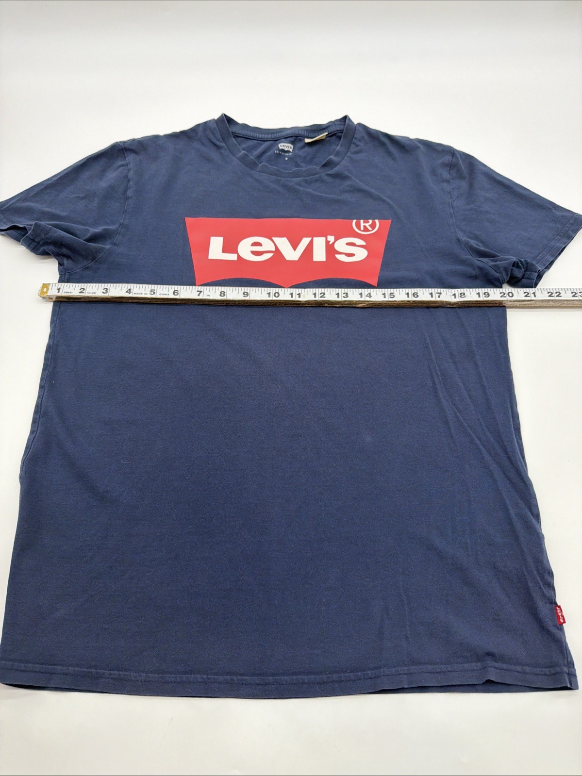 Levis T-shirt Men M Blue Graphic Print Logo 100% Cotton.#47217 gallery