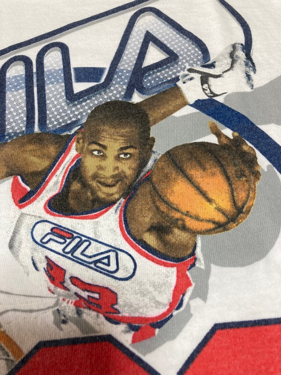 Grant Hill NBA Detroit Pistons FILA 33 Tee T Shirt One Size White Vintage 90's gallery
