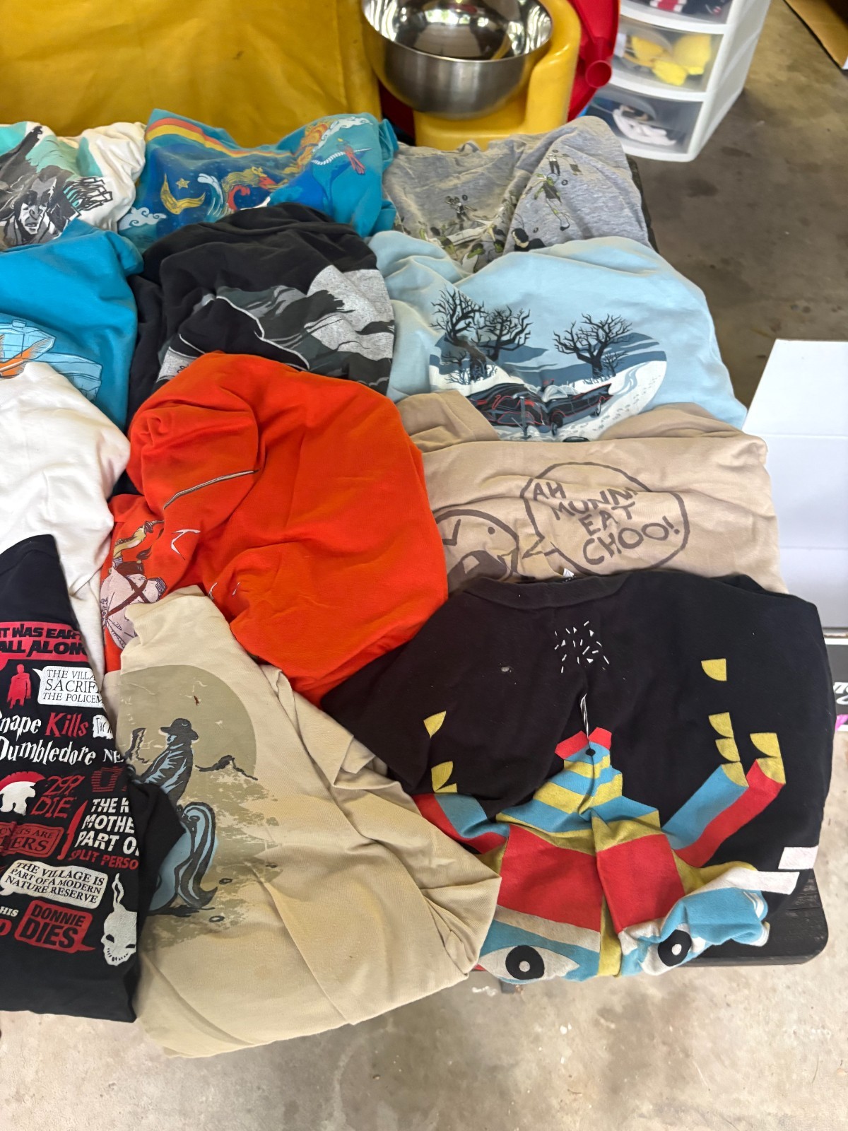 Lot Of 20Threadless T-Shirts Men size L, Threadless See Pics! PacMan Free Ship! gallery