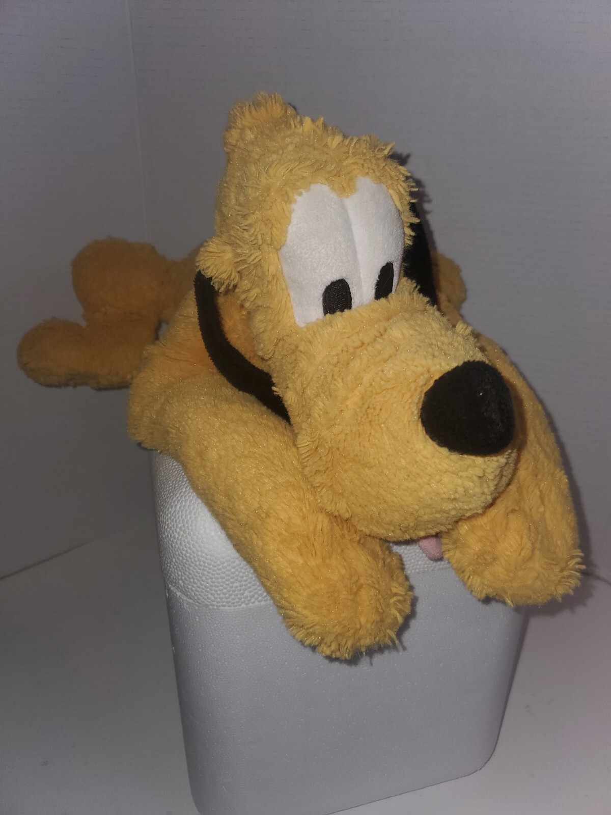 Disney Store Pluto Soft 16” Dog Plush With Green Collar Authentic Disney O5