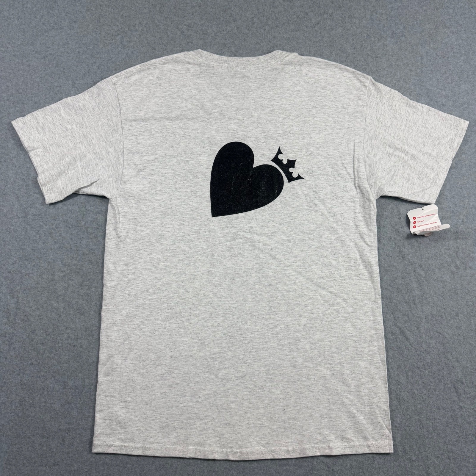Hanes Tagless Share The Love T-Shirt Mens M Gray Heart Crown Graphic Tee gallery