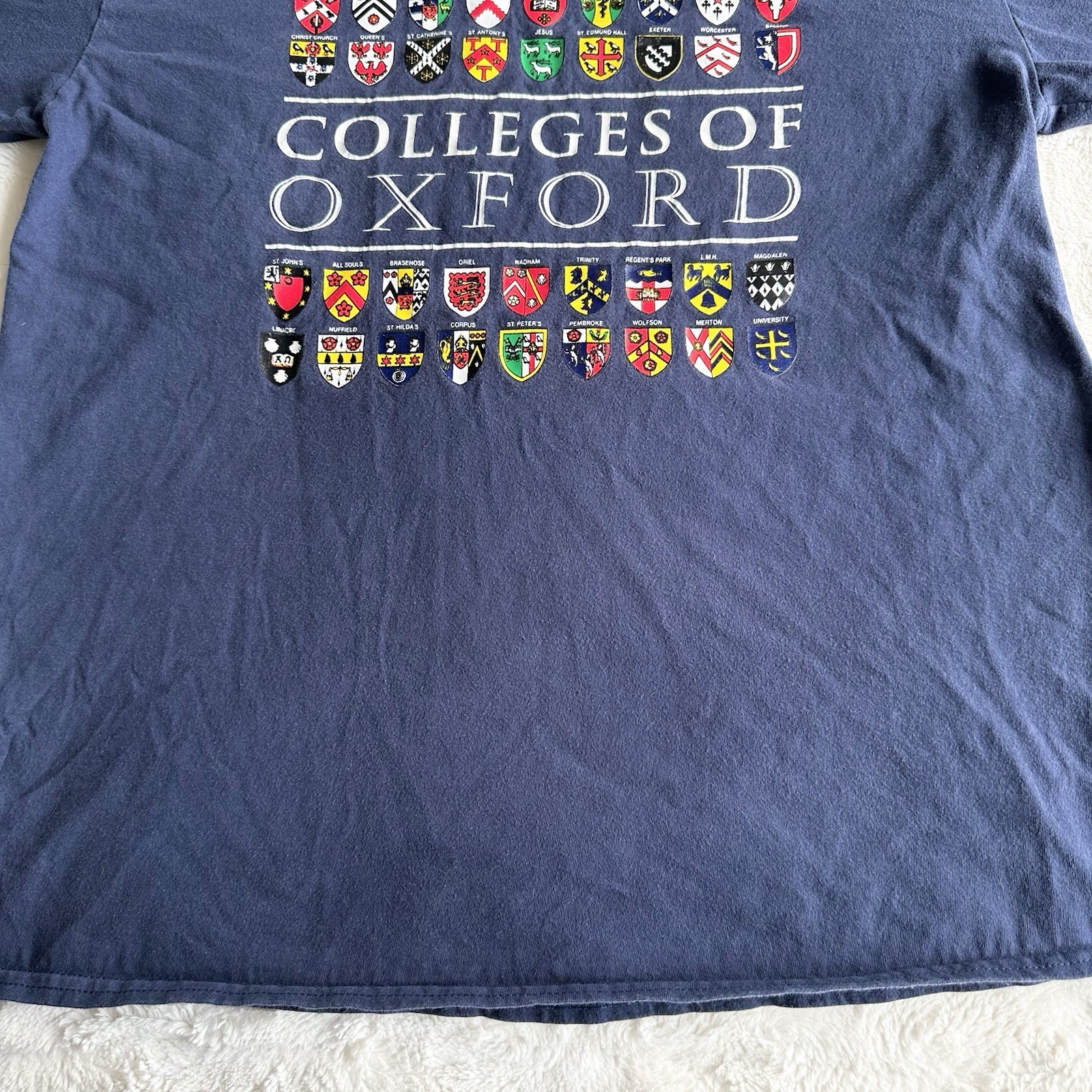 Vintage Oxford University Shirt Tee Mens Large College Crests England 90s Vtg SS gallery