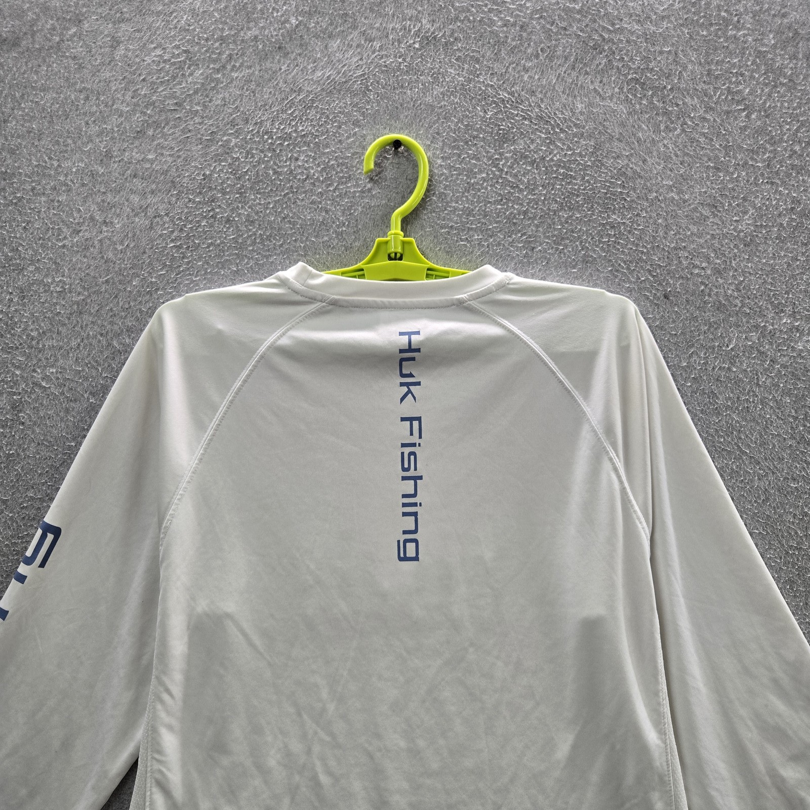 Huk Men Shirt M White Logo Text Activewear Long Sleeve gallery