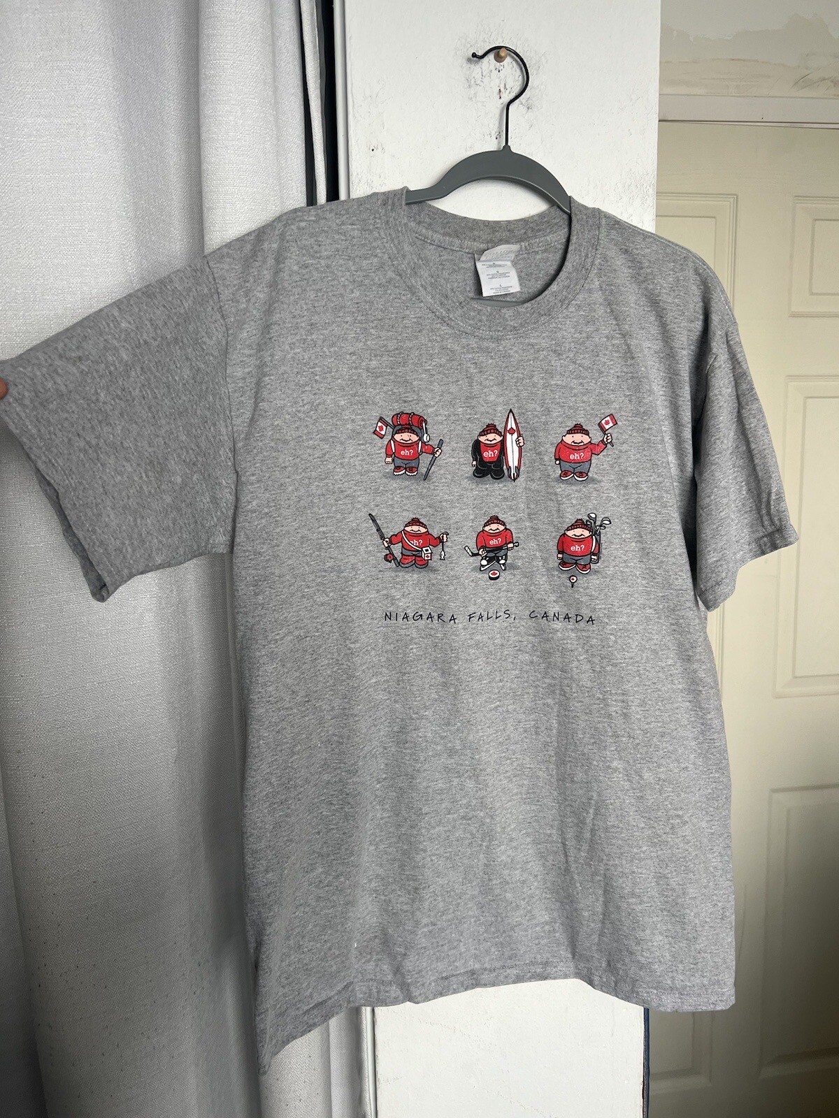 NWOT Vintage Niagara Falls Canada Souvenir shirt Men Size Large Grey Humor Funny