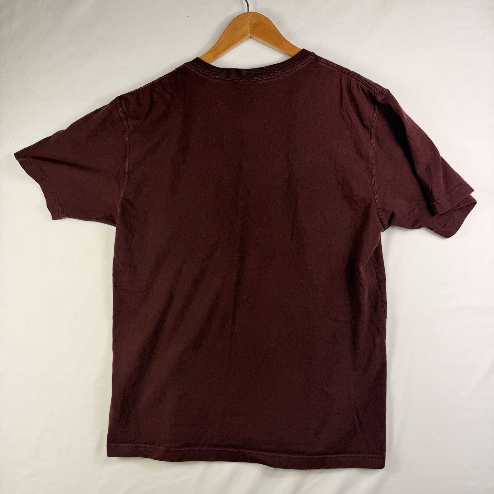 Carhartt T-Shirt Men's M Loose Fit Maroon Short Sleeve Pocket Tee 100% Cotton gallery