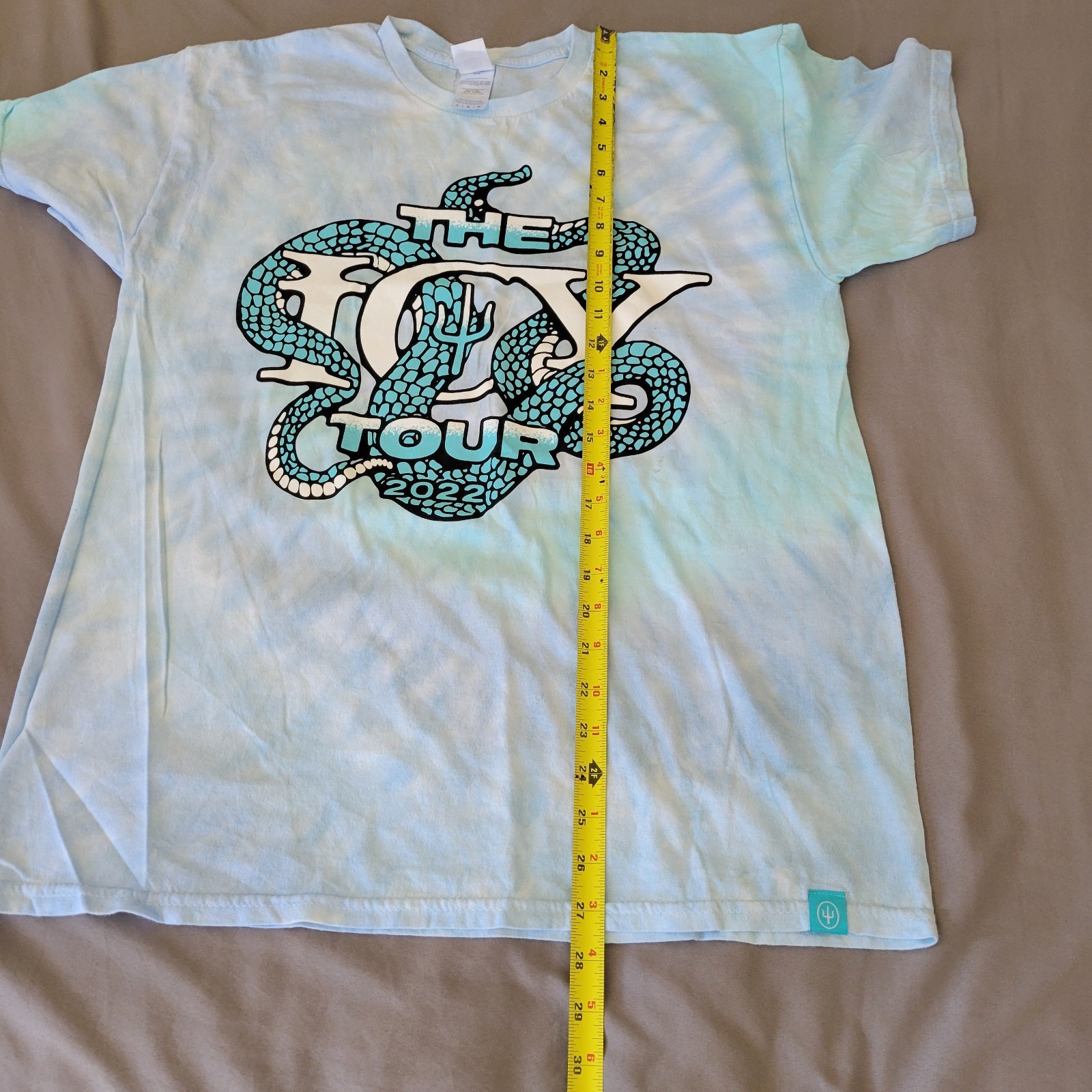 Twenty One Pilots Group band T Shirt Icy Tour Baby Blue + White 2022 Rare Size L gallery