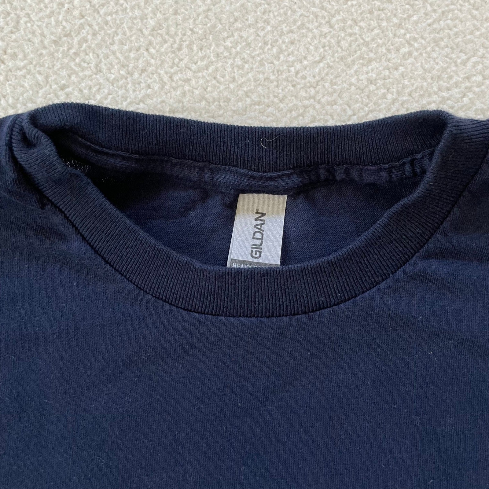 Gildan Mens M T-Shirt Navy Blue Cape Cod Massachusetts Graphic Nautical Anchor gallery