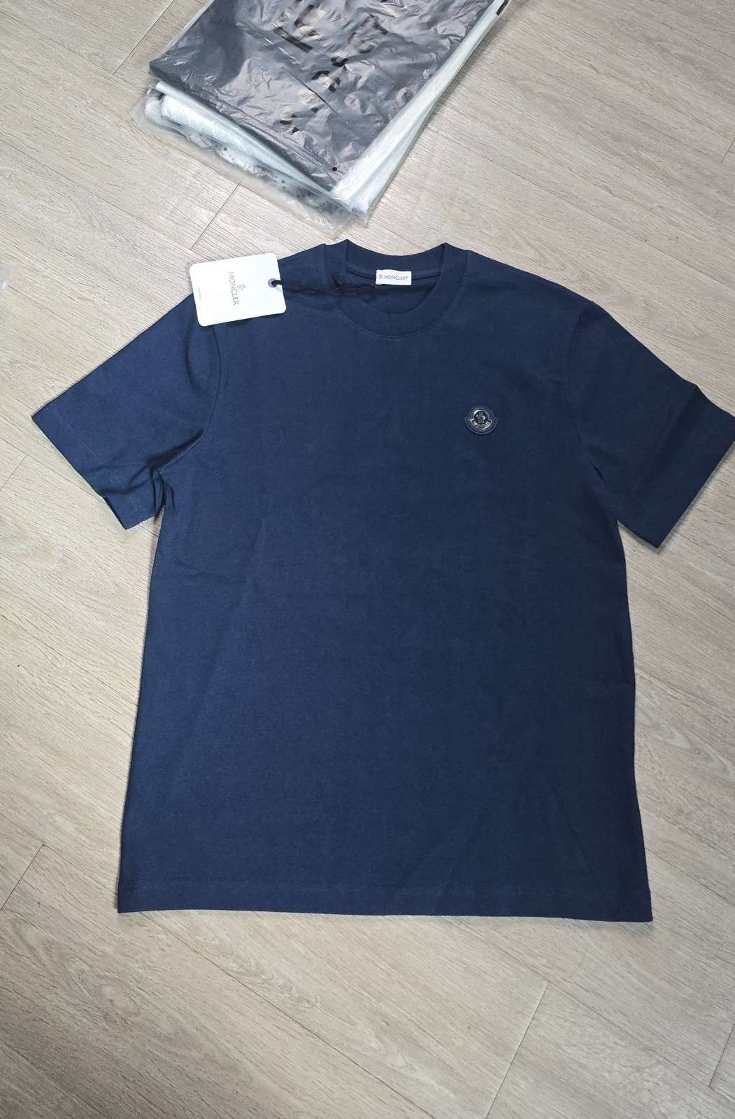 Moncler Men's Blue Solid Logo Crew Neck Short Sleeve T-Shirt S New w/ Tags gallery