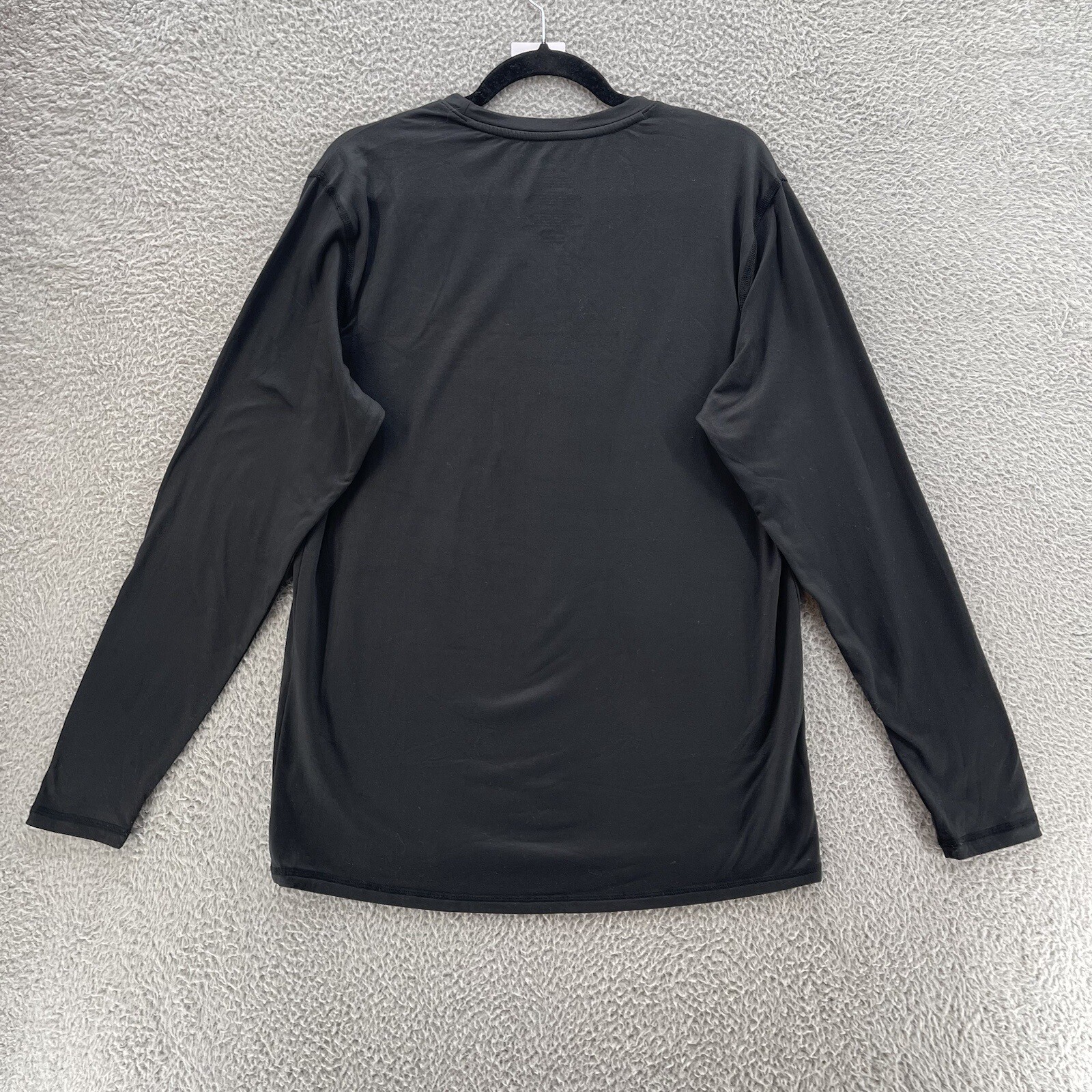Wrangler Base Layer Top Men Medium M Black Soft Comfort Casual Workwear Logo Tee gallery