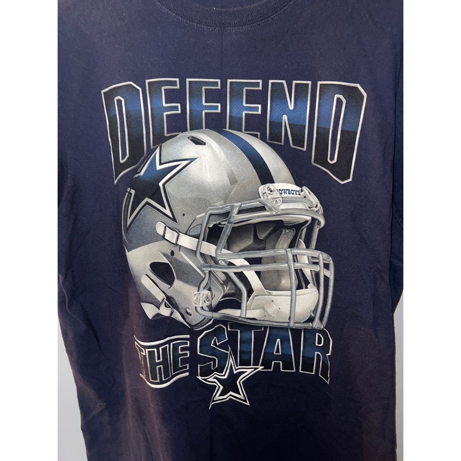 Dallas Cowboys Mens Navy Blue Defend The Star Helmet Graphic T-Shirt Size L gallery