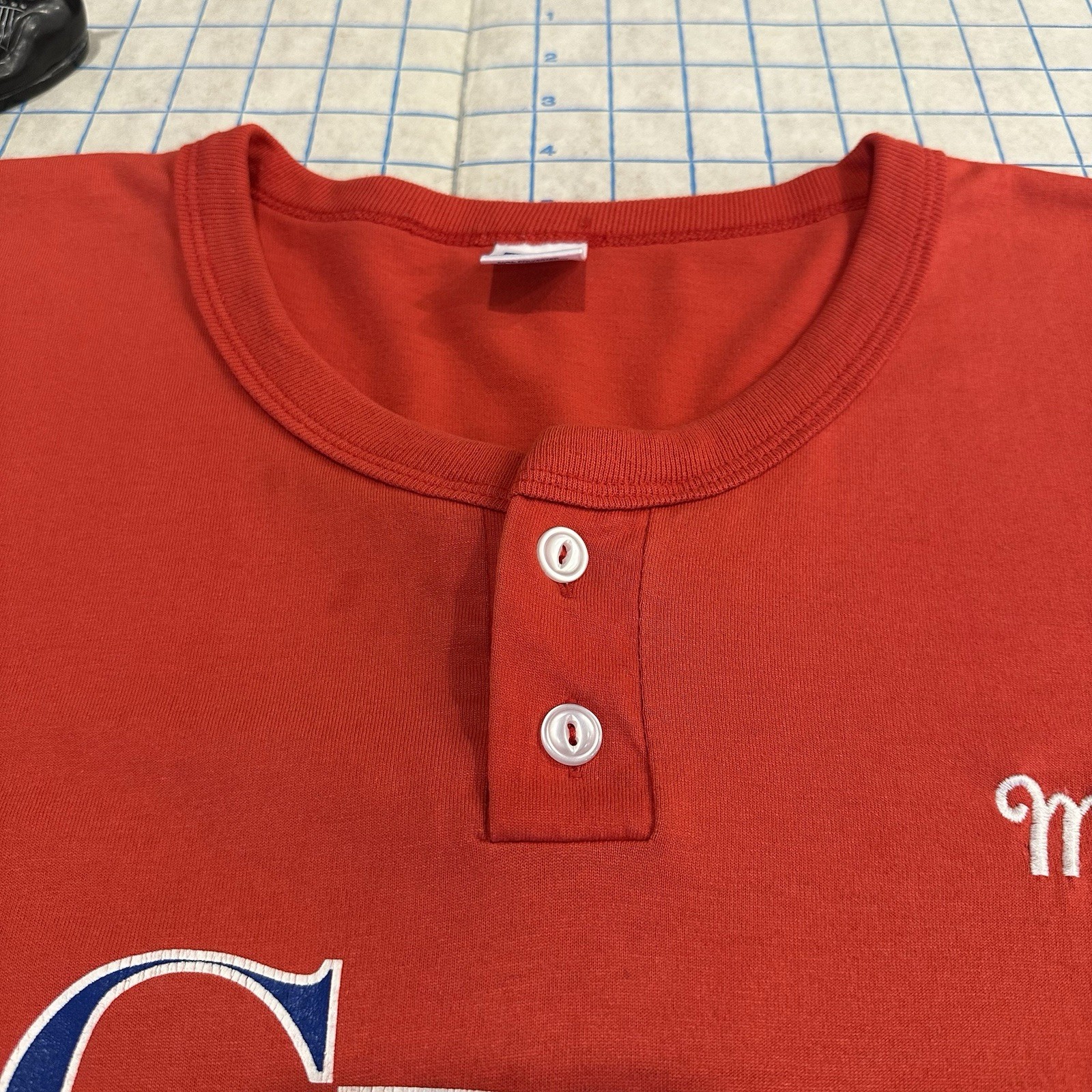 Vintage Russell Athletic Henley T-Shirt 90s USA Baseball Distressed RedBoxy Fit gallery
