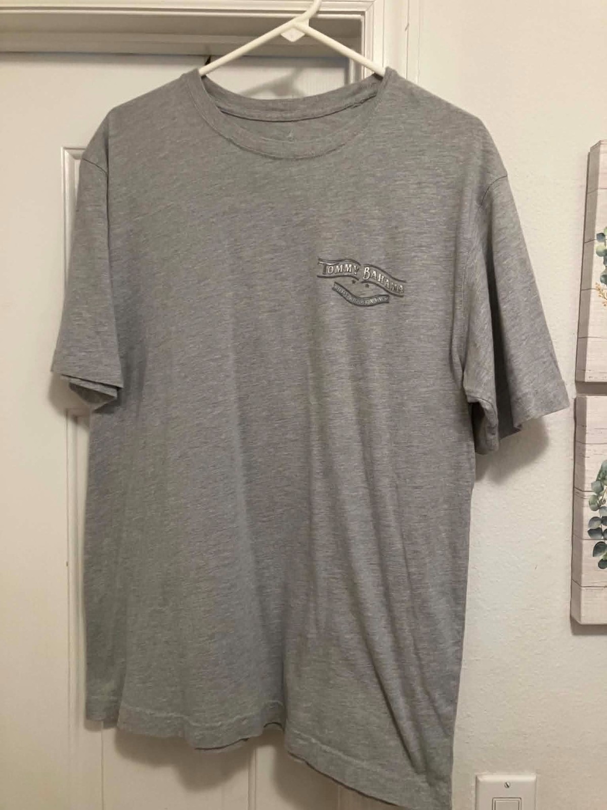 Tommy Bahama Shirt Men's Medium Ash Grey Motorcycle Chillin w/o Cause Tee Adult gallery