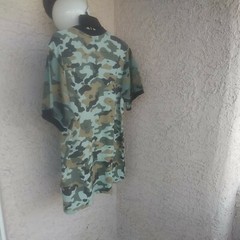AUTHENTIC “REVERSE THREADS” CHAMP MEN’S CAMO SHORT SLEEVE KNIT SHIRT SIZE M