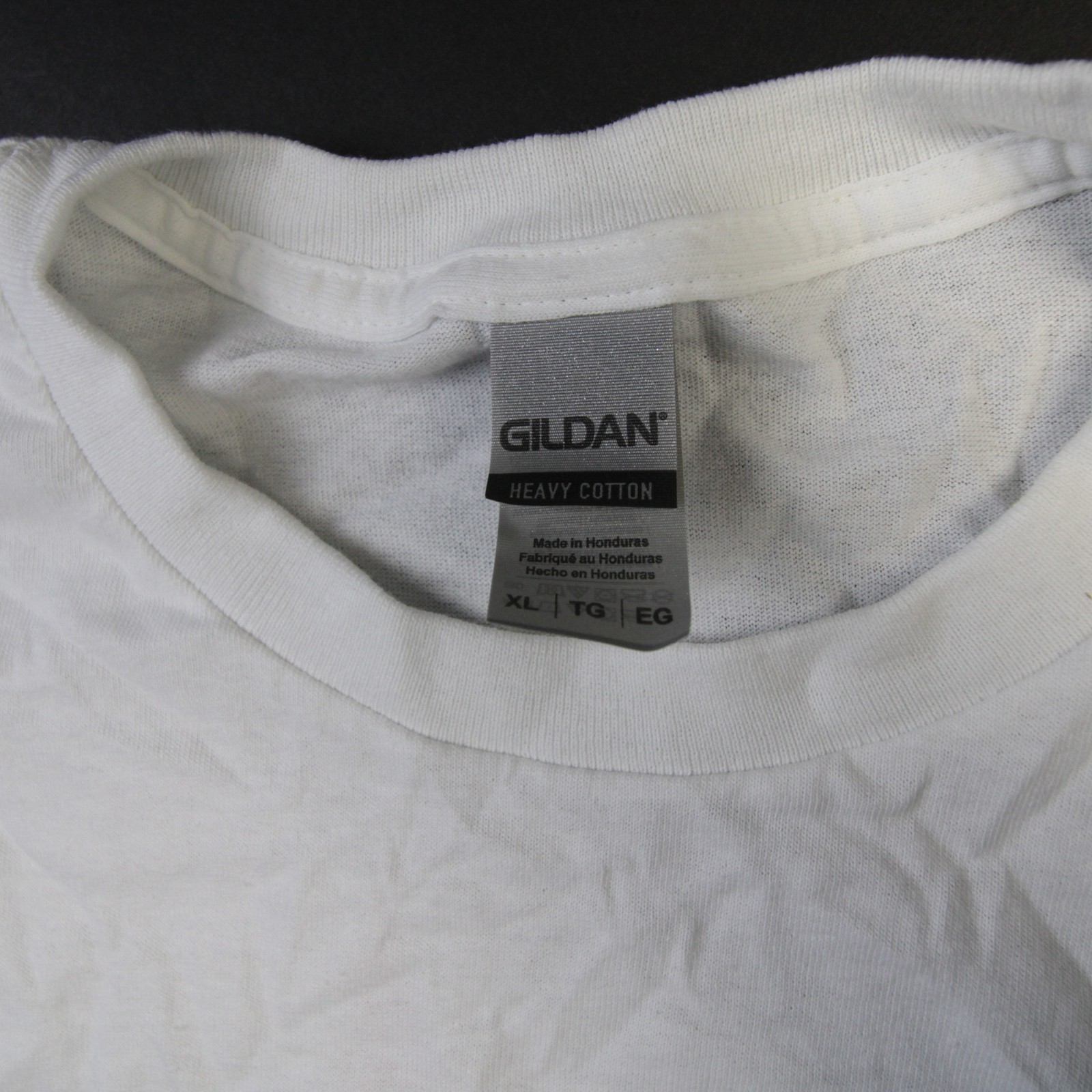 Gildan Heavy Cotton Short Sleeve Shirt Men's White Used XL gallery