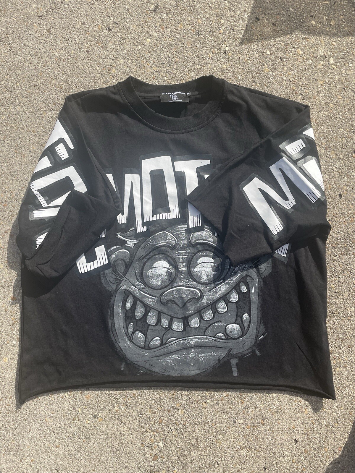 Black/White mixed emotions cropped tee gallery