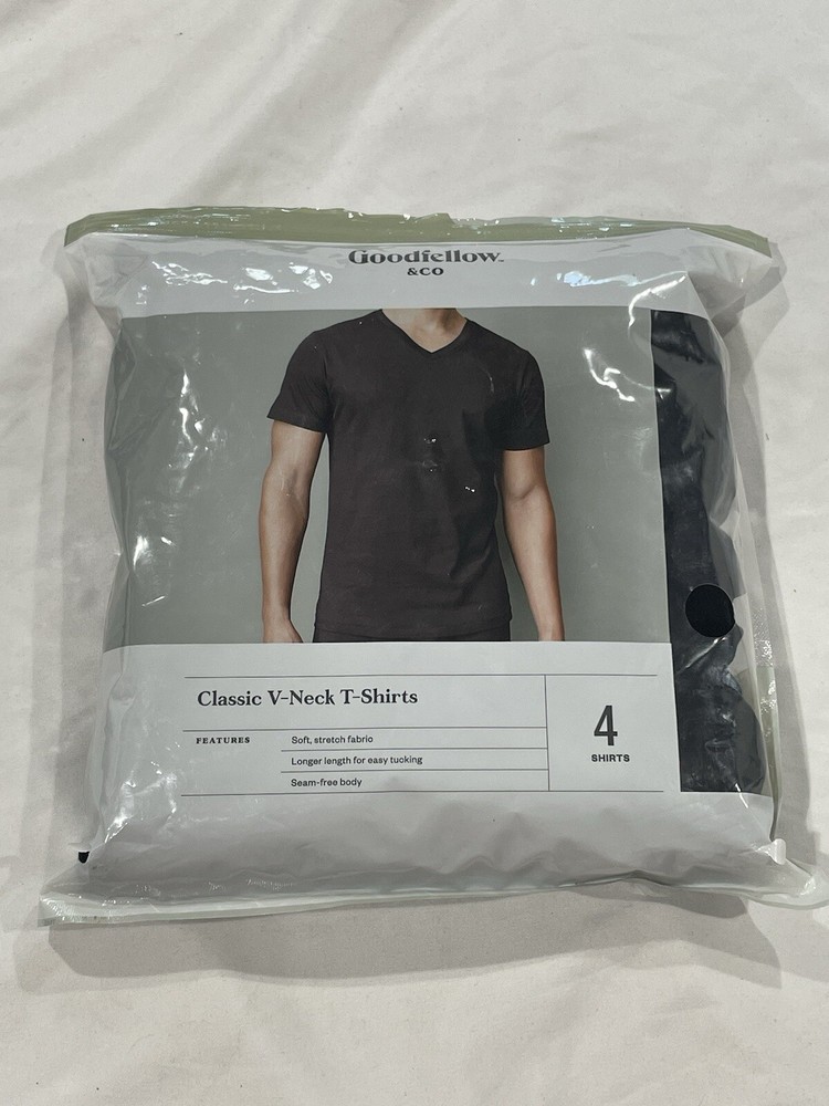 Goodfellow & Co. Classic V-Neck T-Shirts Men’s Small- black 4 pack