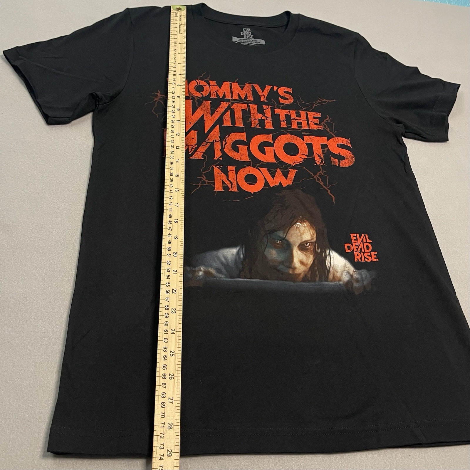 Fright Rags Mens Evil Dead Rise Mommy Maggots T Shirt Sz M Horror Movie NWOT gallery