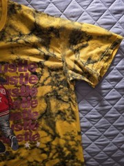 Hustle Xl Men Yellow And Black Pullover Shirt With Bear Design On Front