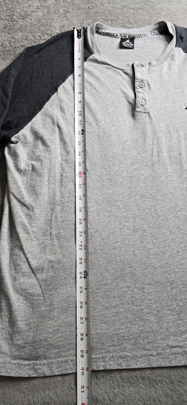 Jordan Retro Long Sleeve T-shirt Mens 3XL Gray 3 Button Jumpman Logo Tee 632084 gallery