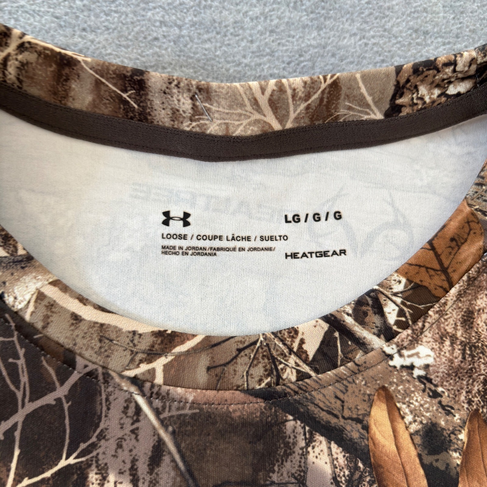 Under Armour Mens HeatGear Realtree Edge Camo Lux Row Distillers T-Shirt Large gallery