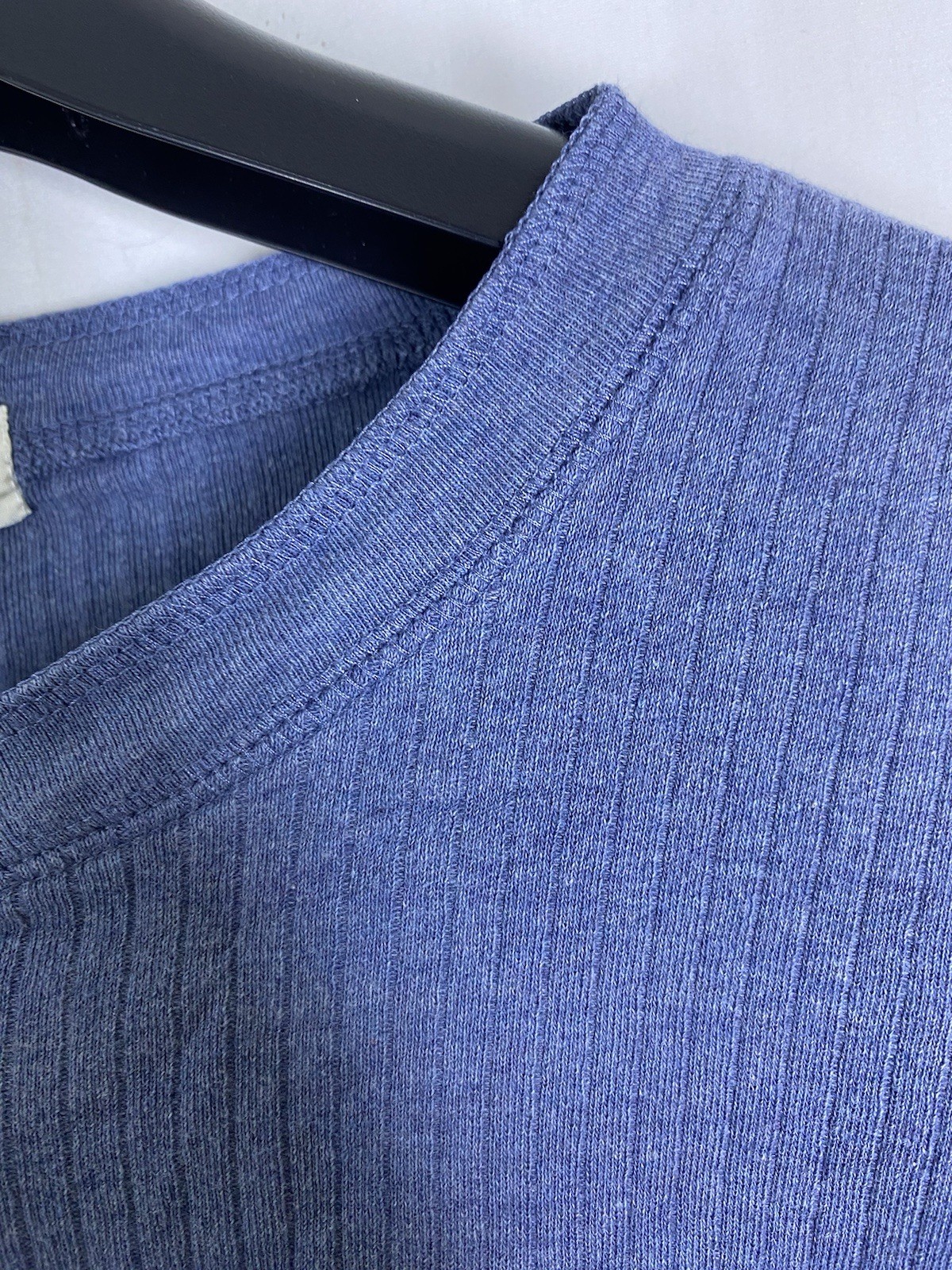 Banana Republic Shirt Mens Large Blue Ribbed Stretch Long Sleeve Vintage Henley gallery
