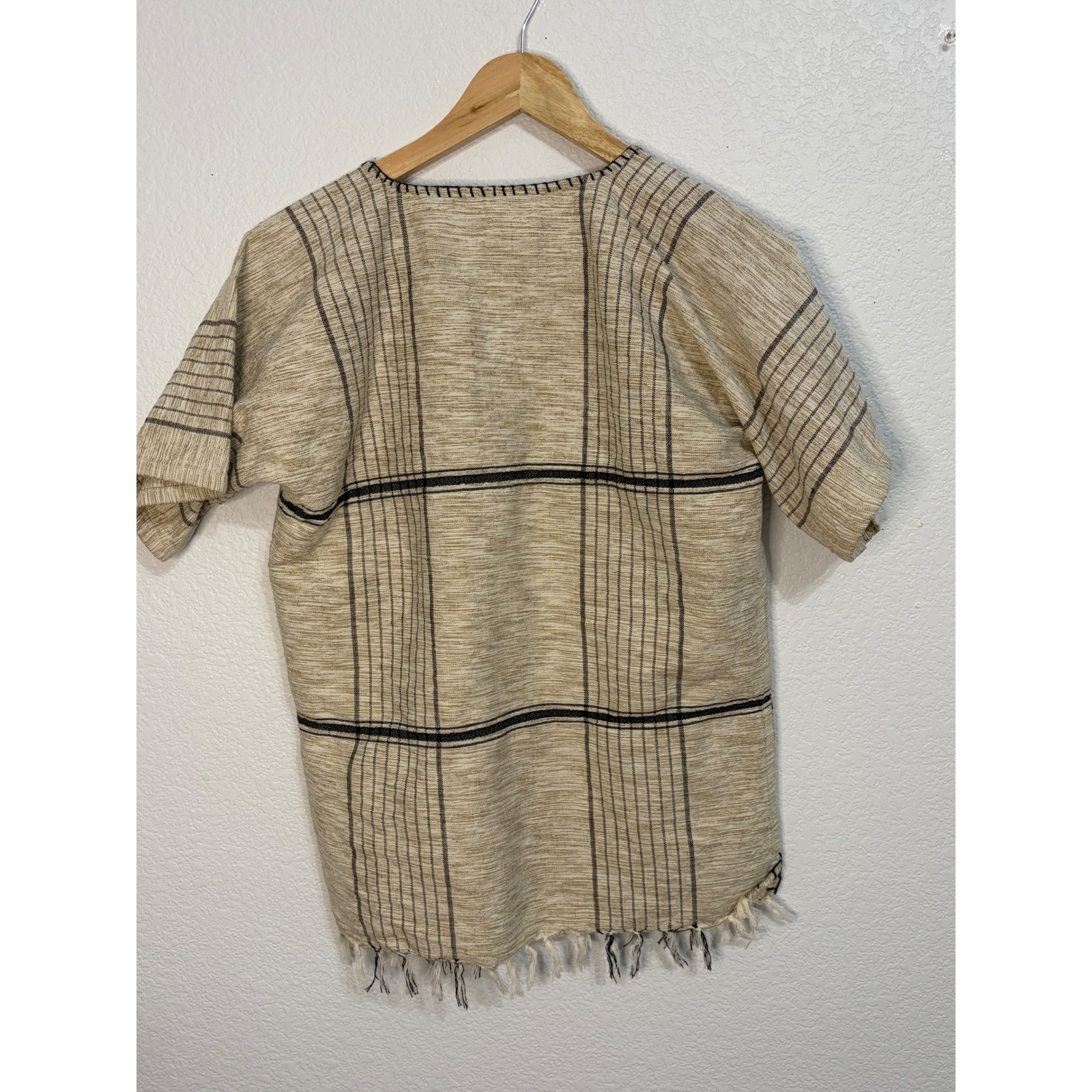 Vintage Hakuna Matata Elephant Graphic Tunic Top Tan Plaid FringeBoho Mens Small gallery