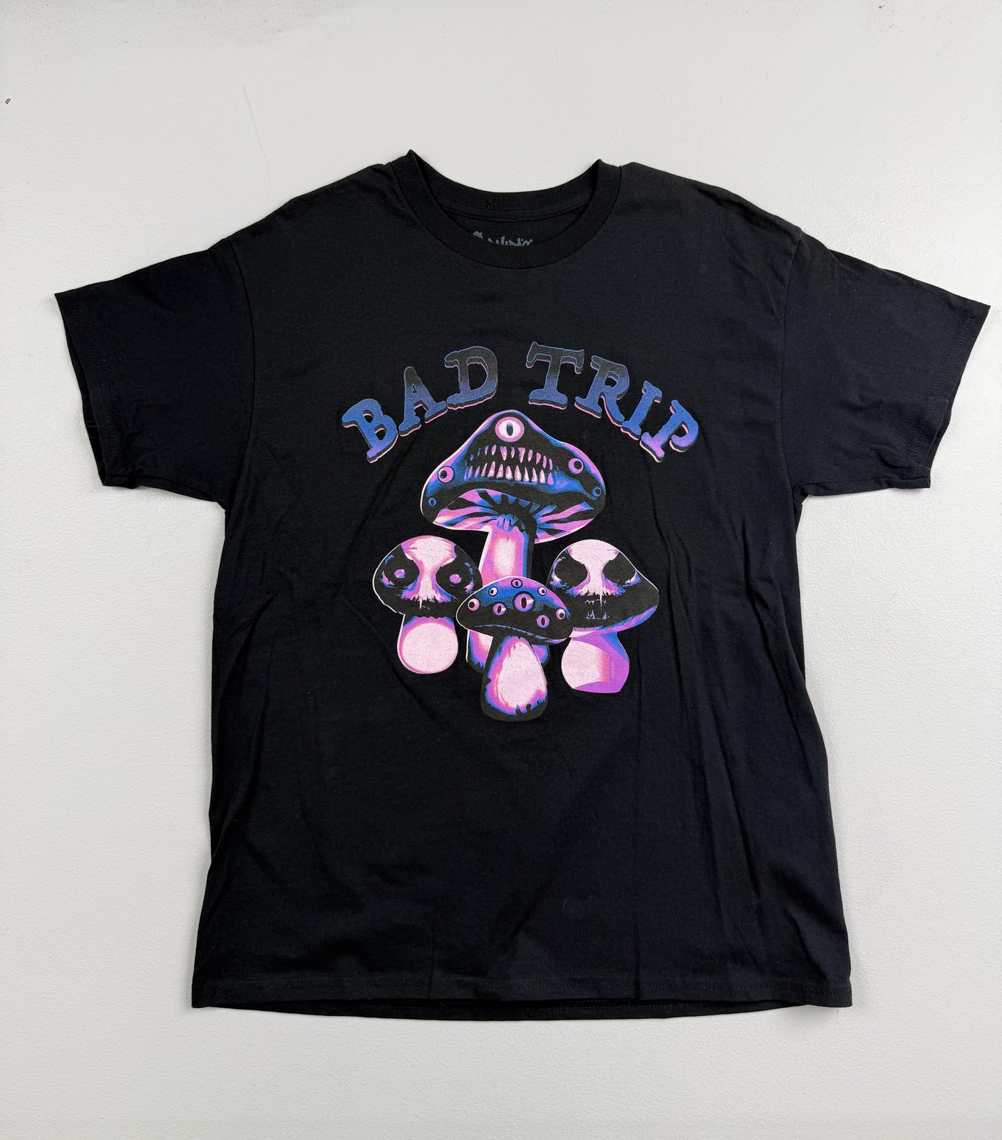 Spencer’s Shirt Mens Large Black Bad Trip Mushroom Graphic Tee Cotton Tagless