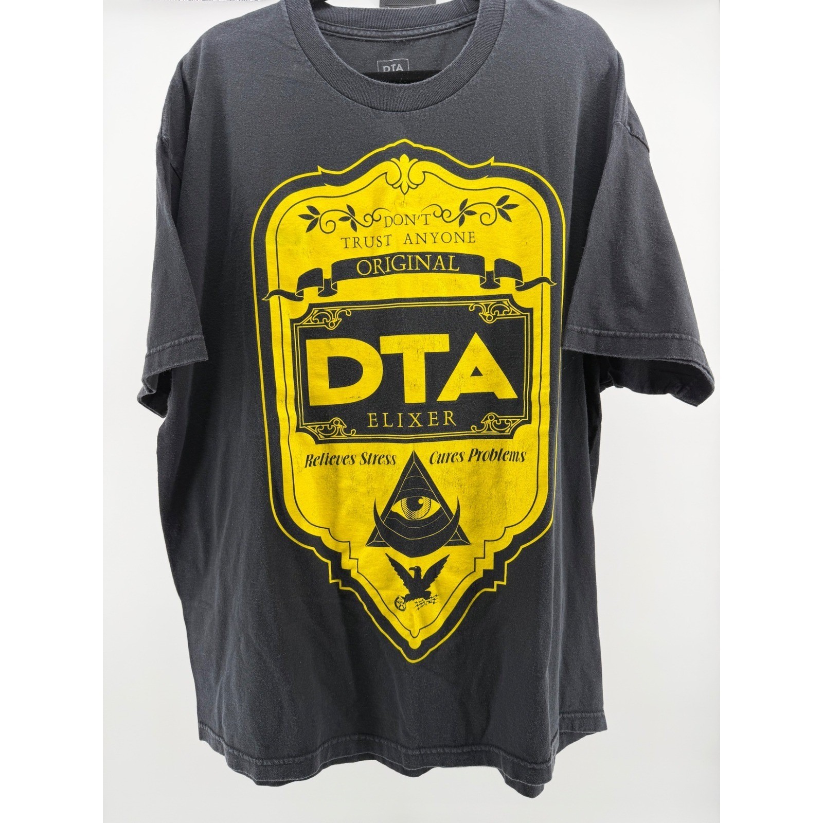 DTA Elixer Graphic T-Shirt XXL Rogue Status Black Yellow Print Streetwear GUC