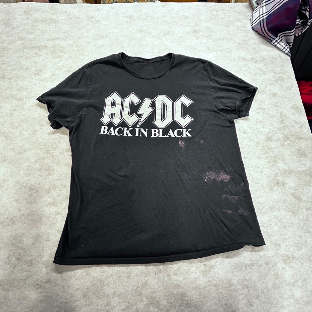 Source Unknown Black and White Short Sleeve Tees gallery