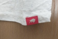 NWOT Lightweight Crewneck Small Lt Gray/Heather Pool Boy SS Sportiqe T-shirt