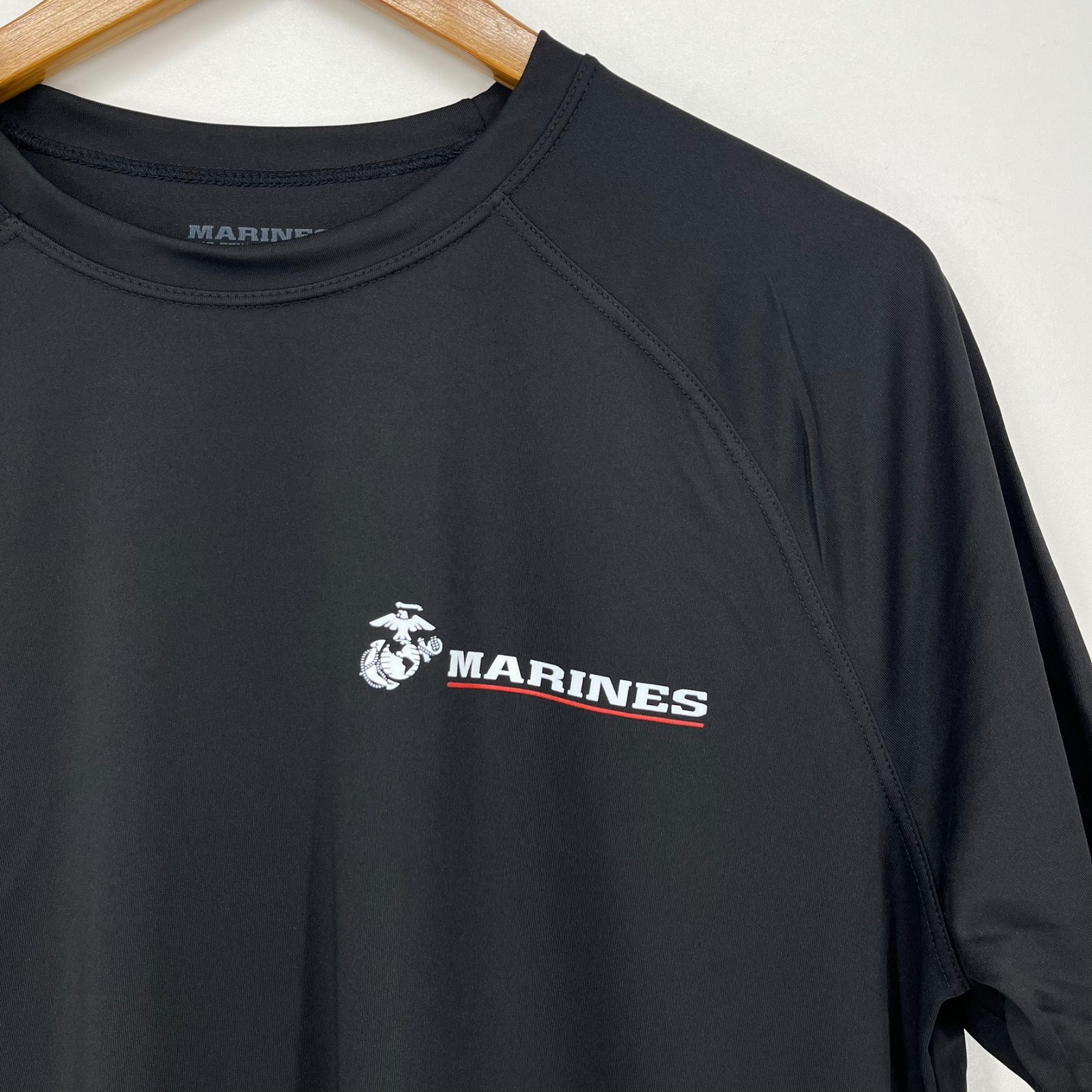 USMC Marines Short Sleeve T-Shirt Men's Size M Black Moisture Wicking USA NWOT gallery