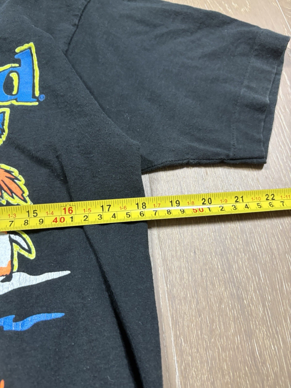 Vintage Sea World Shirt Mens Small Black Single Stitch 90s Graphic Rare VTG gallery