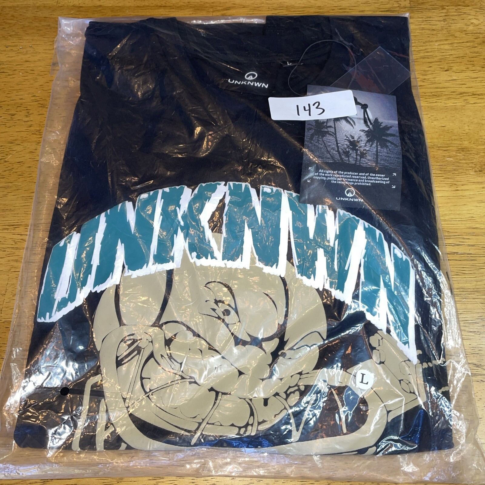 UNKNWN Graphic Tee Black Hoops NWT $50 Retail Sz Large gallery