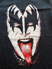 Mad Engine 2015 Official KISS Gene Simmons Face Tounge Band T-Shirt S
