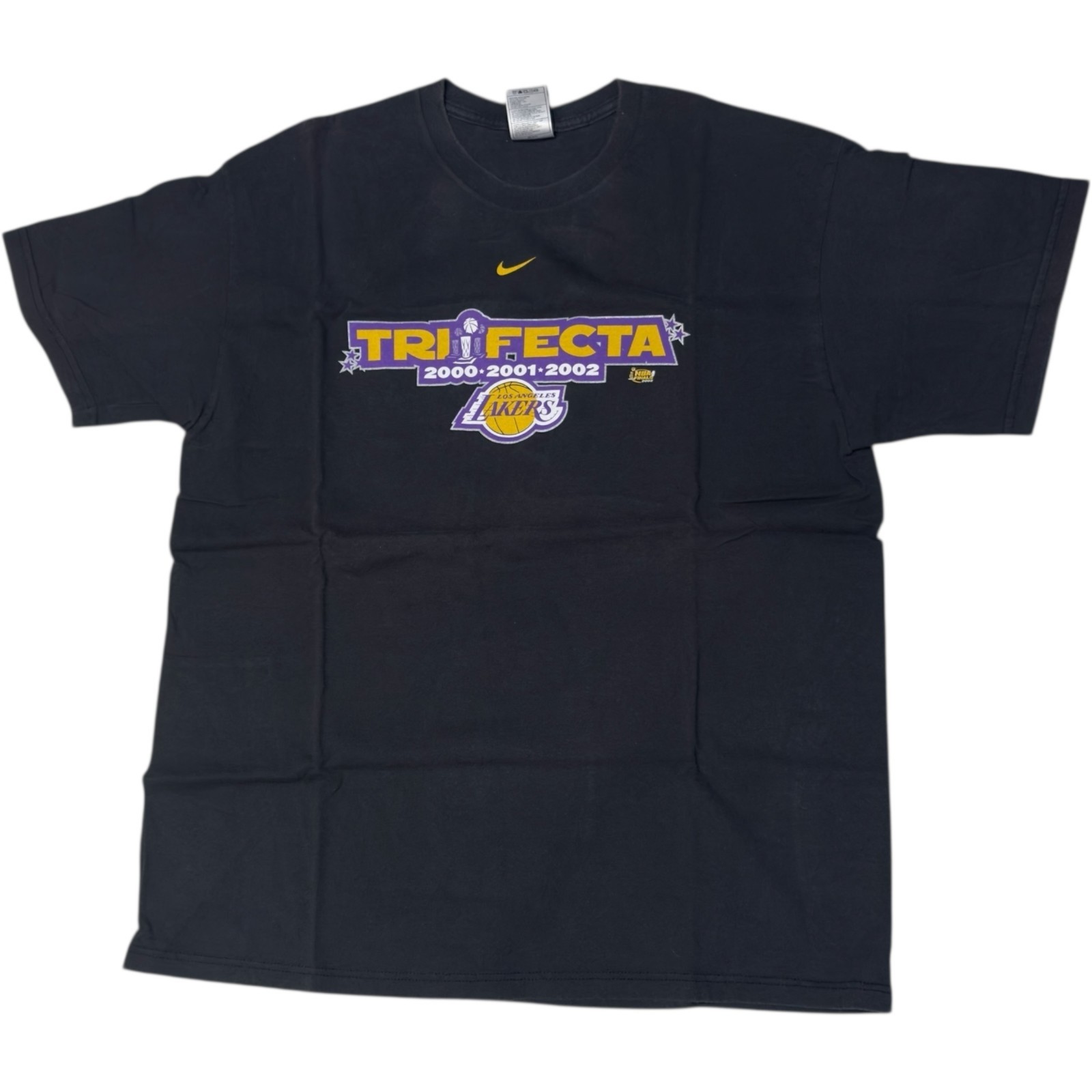 Vintage 2002 Nike Los Angeles Lakers Trifecta Basketball T-Shirt Large NBA